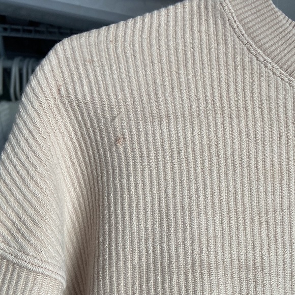 Aerie Corded Tan Sweatshirt, mark on left shoulder - Picture 4 of 6